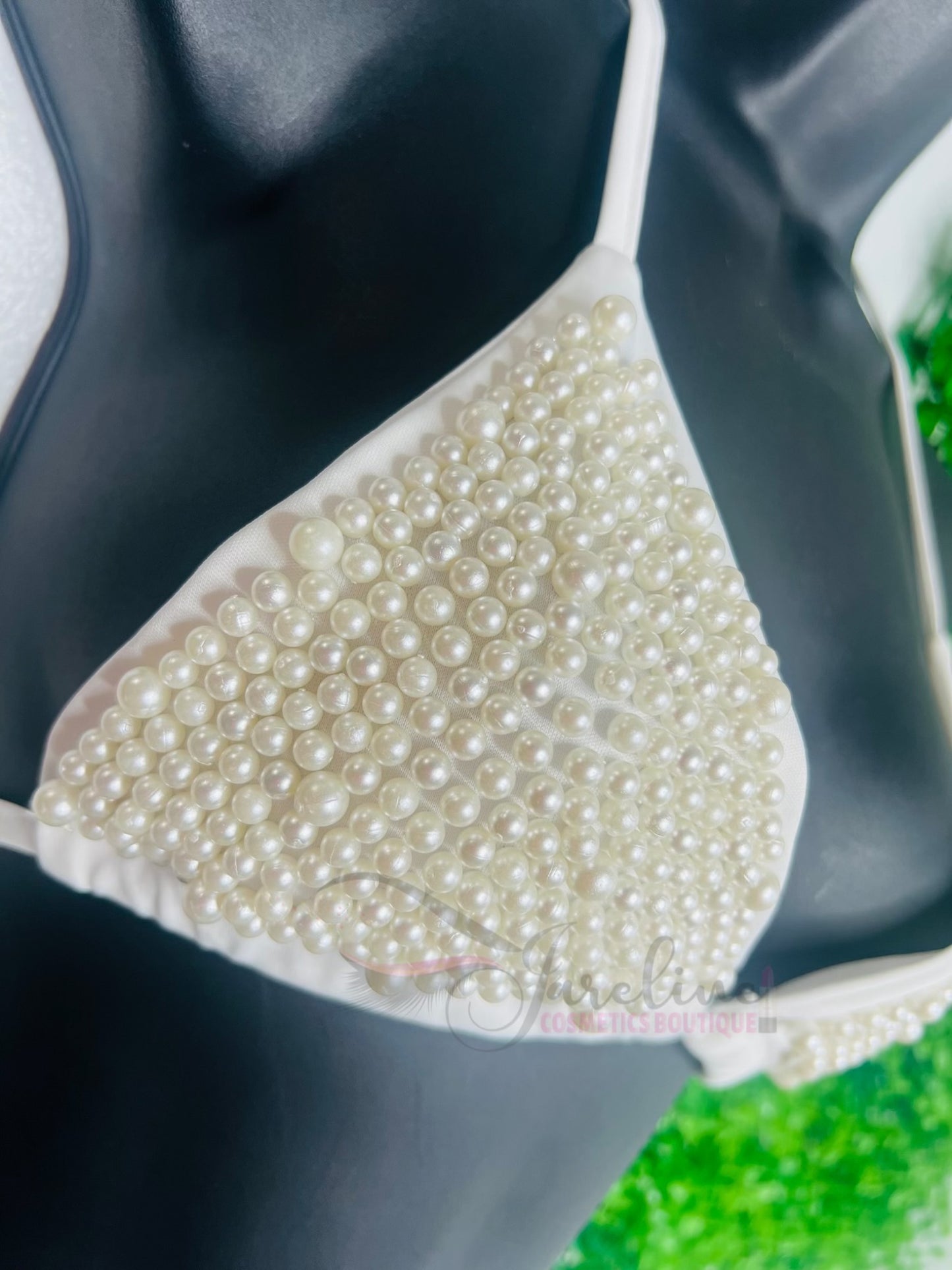 WHITE PEARL