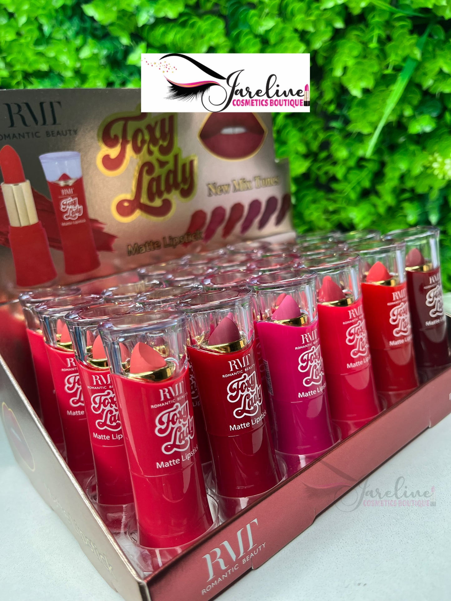 Foxy Ladyđź’„matte Lipstick