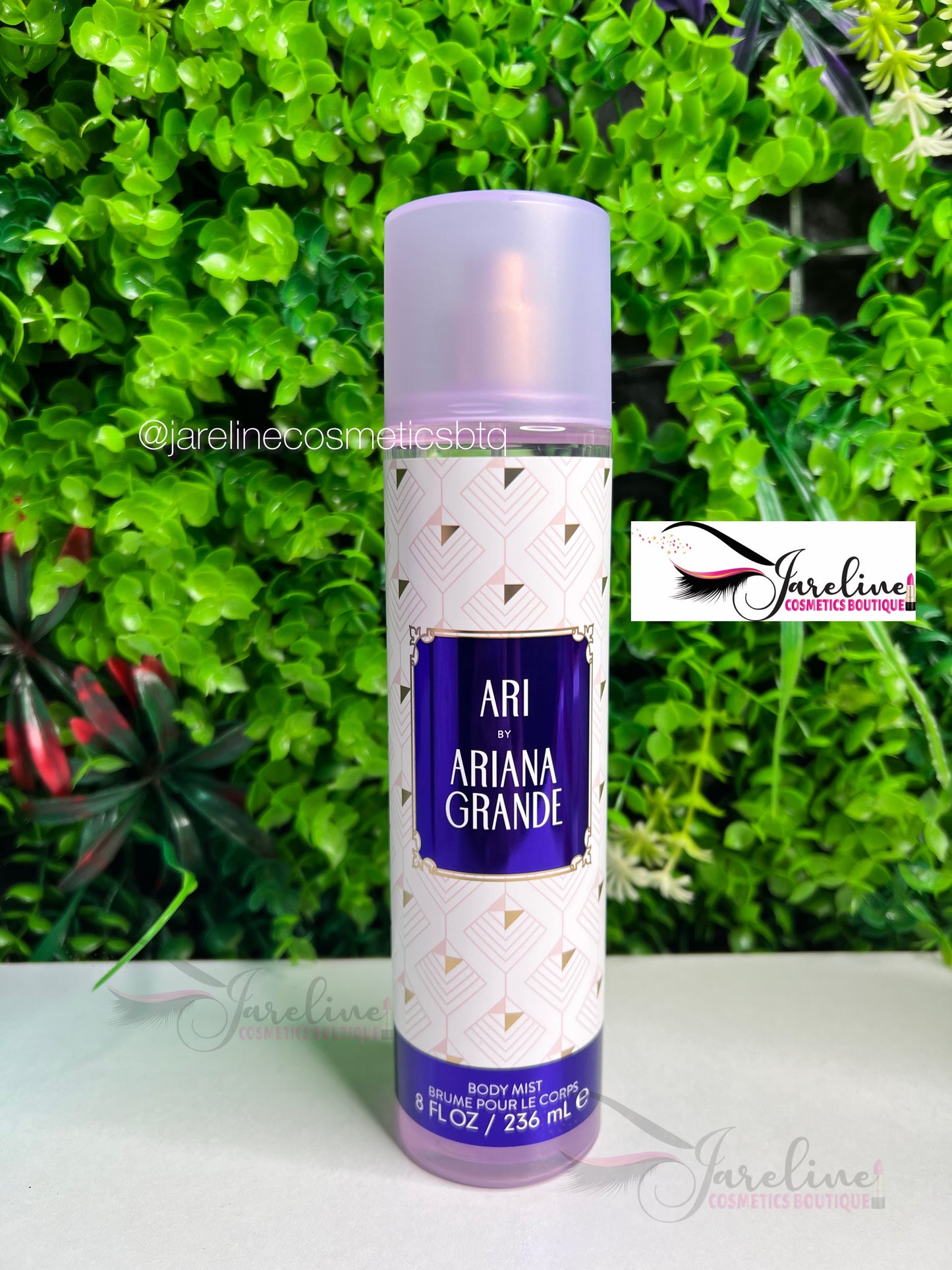 Ari ARIANA GRANDE