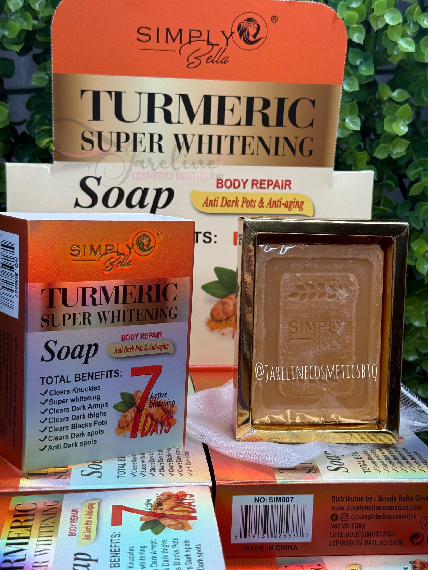 Jabón blanqueador corporal de curcuma