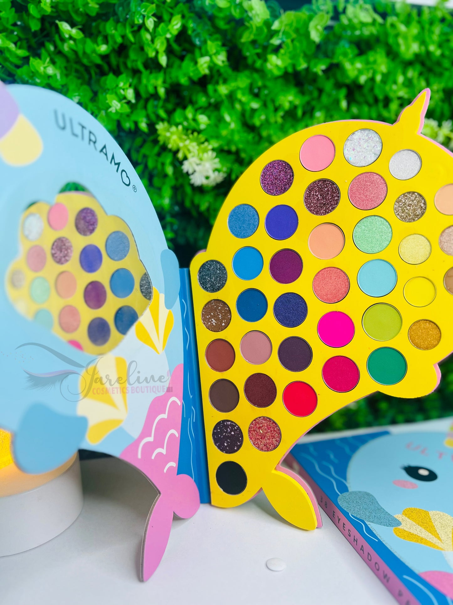 CUTE ORCA EYESHADOW PALETTE ULTRAMO