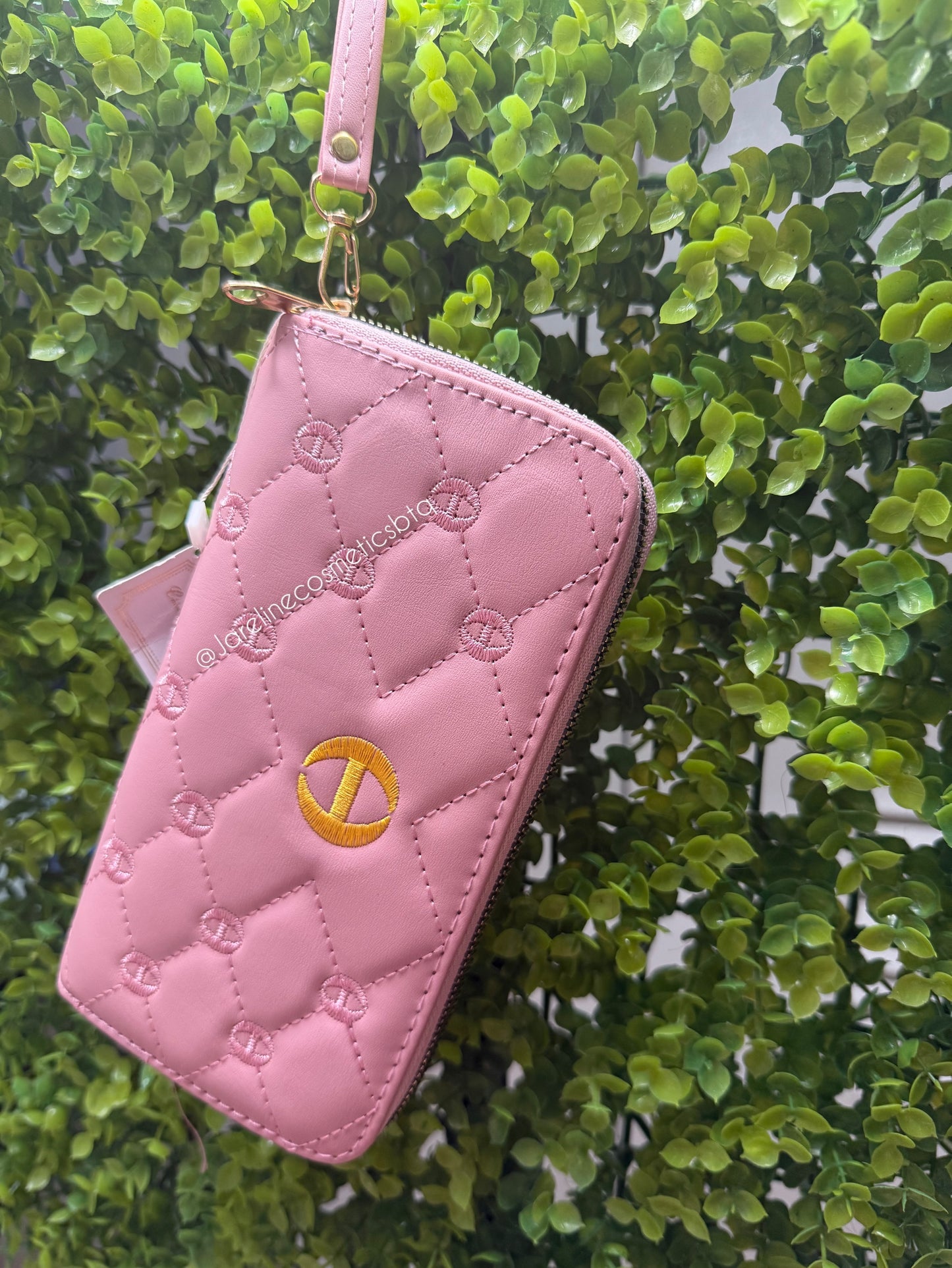 Wallet Chic