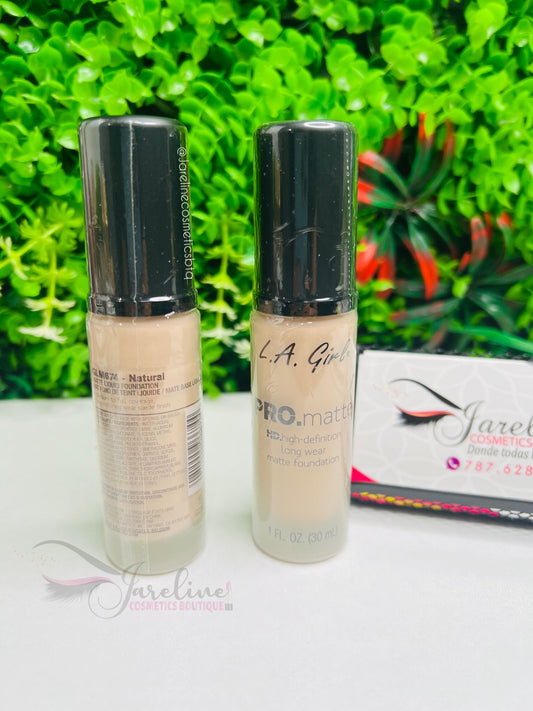 L.A.GIRL PRO.matte FOUNDATION