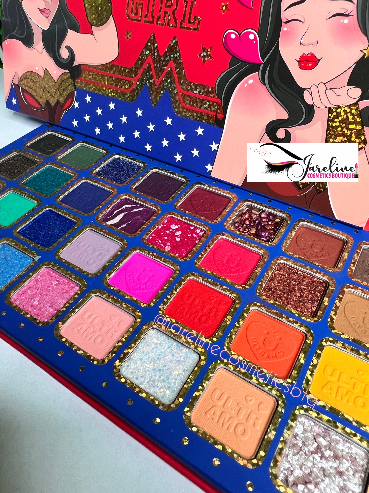 Magic Girl eyeshadow palette ULTRAMO