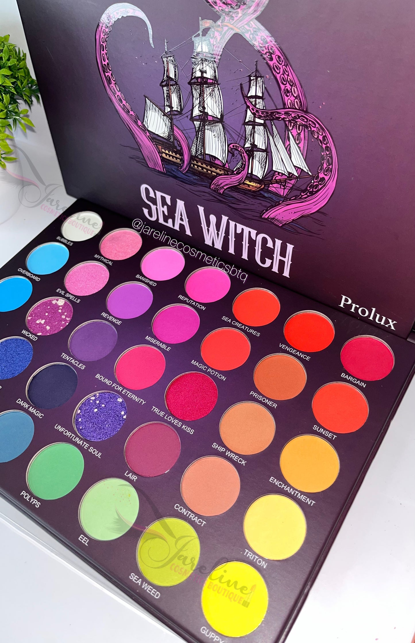 Sea witch Prolux Eyeshadow palette